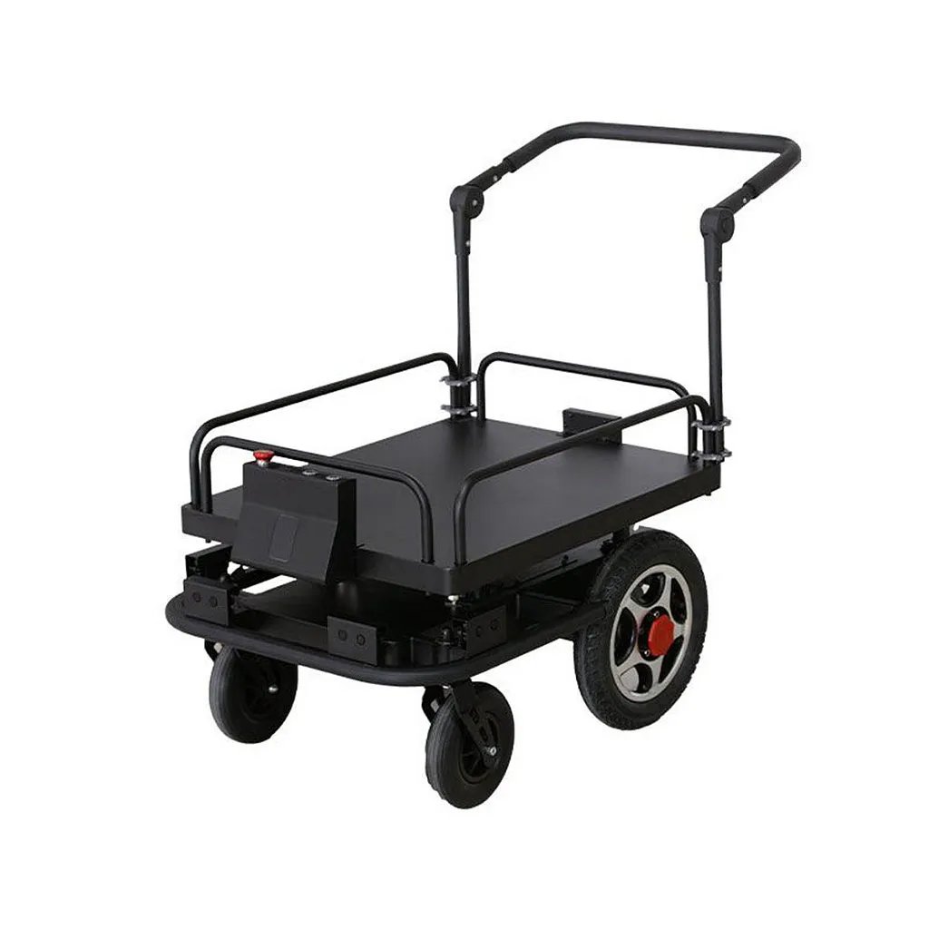 Robô móvel autônomo transportando carga industrial